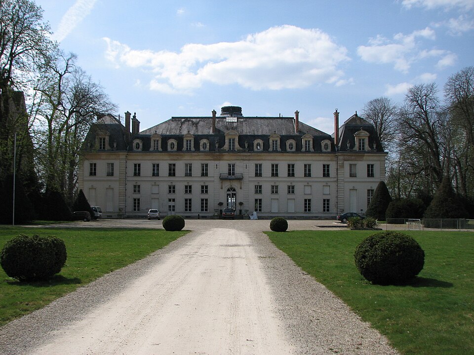 Château de Vaux — le — Pénil