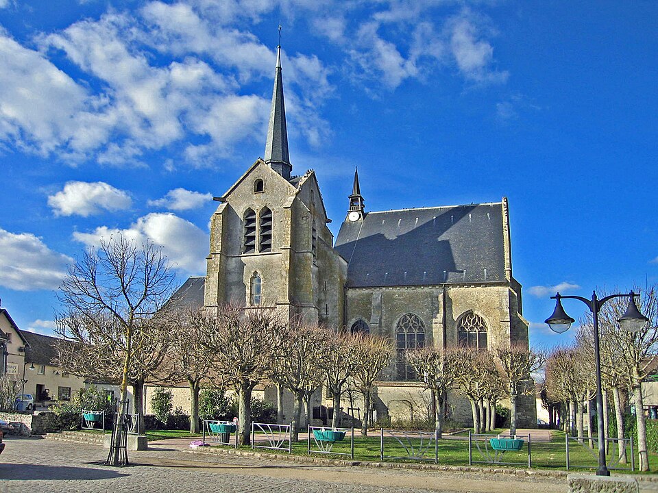Ablis — place — St — Pierre