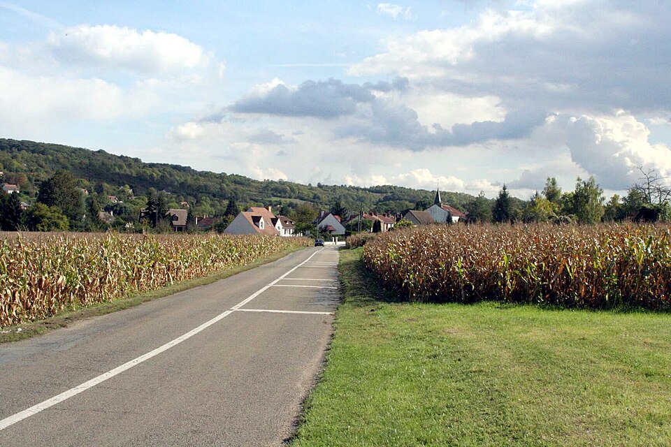 Aulnay — sur — Mauldre — Vue générale01