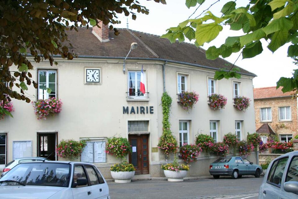 Bouafle — Mairie01