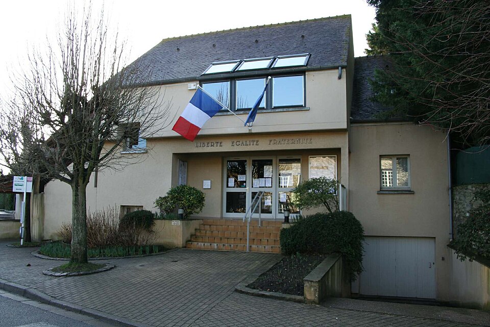 Jouy — Mauvoisin — Mairie01