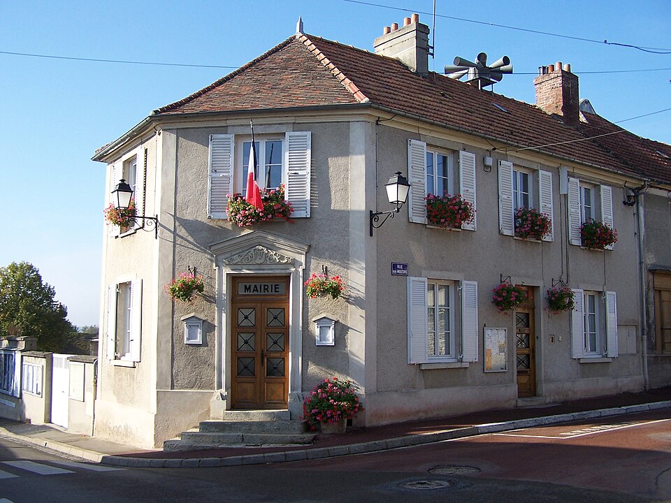 Neauphle — le — Vieux Mairie