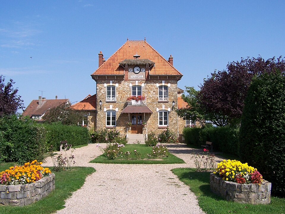 Orgerus Mairie