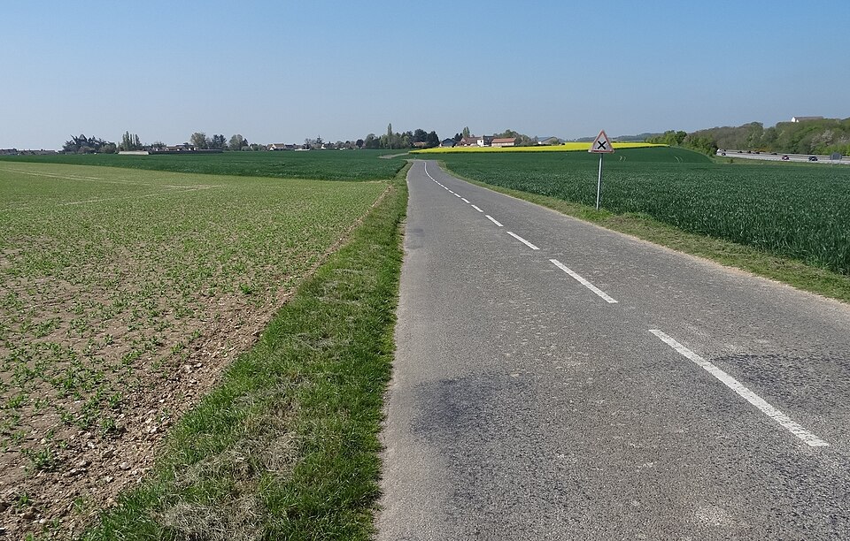 La Villeneuve — en — Chevrie vue