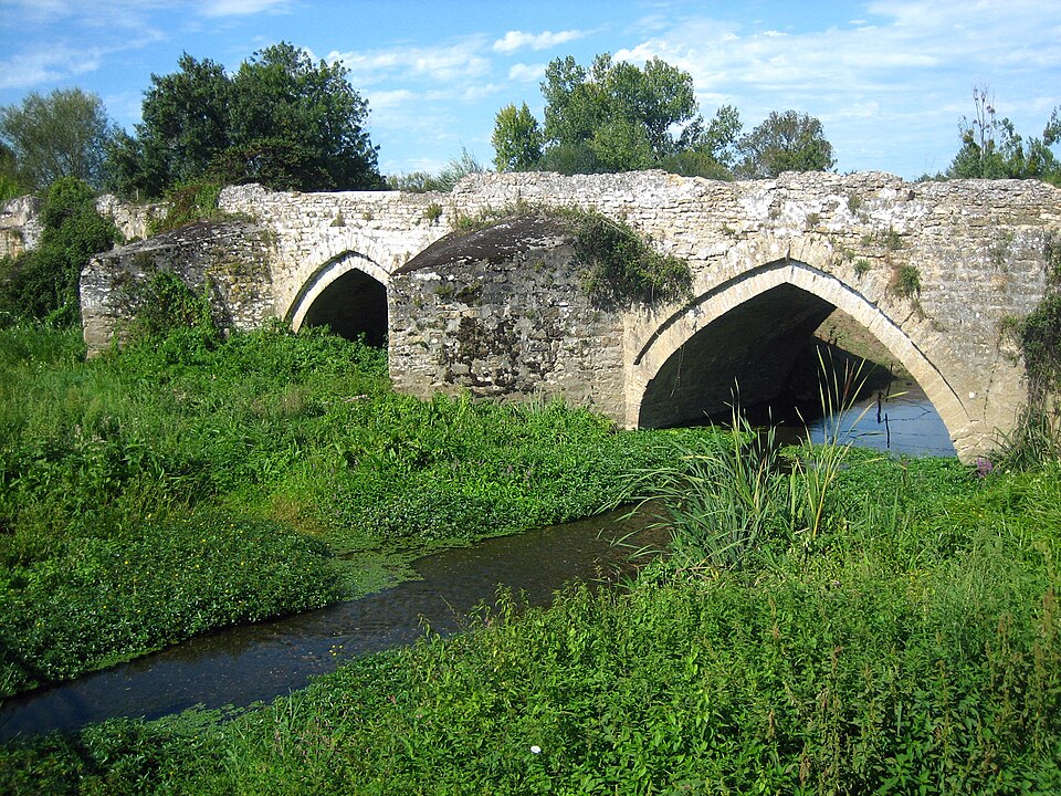 Vieux Pont Taizon