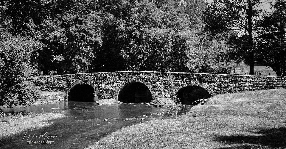 Pont Romain d'Azay le Brûlé