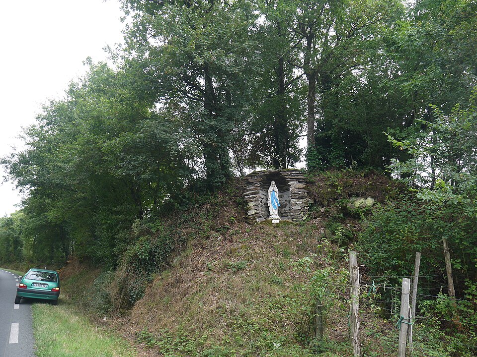 Le Busseau grotte de Lourdes