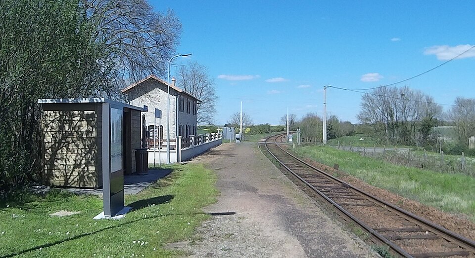 Gare de Prissé — la — Charrière