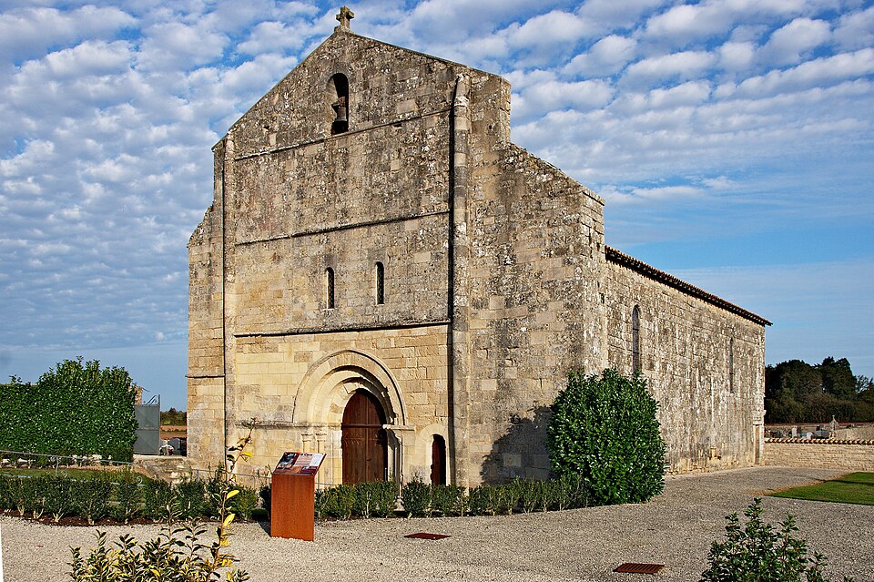 29 L'èglise Notre Dame des Alleuds