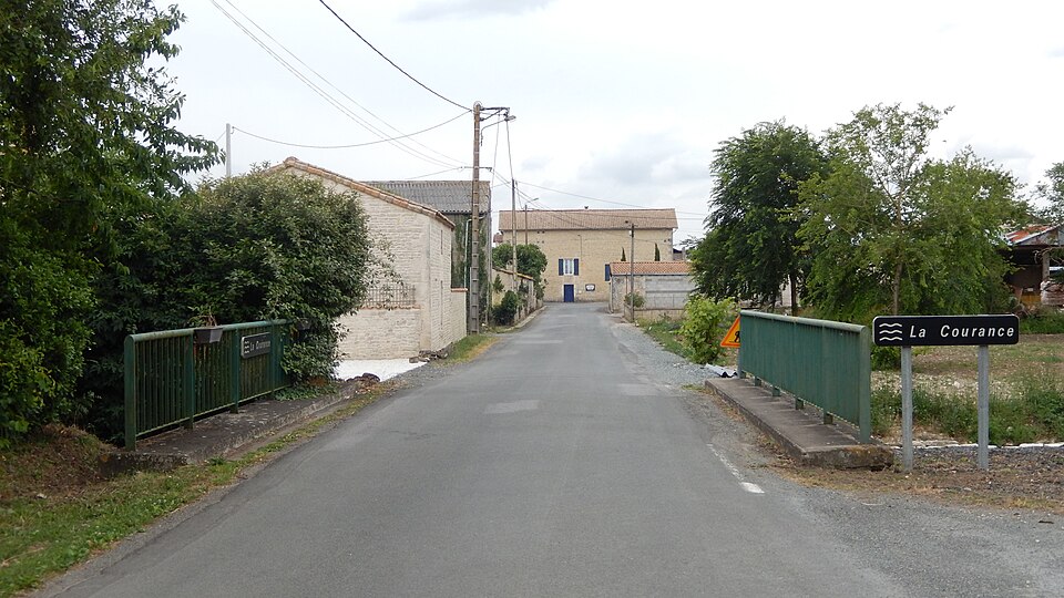 FR 79 Juscorps — Grand — Rue