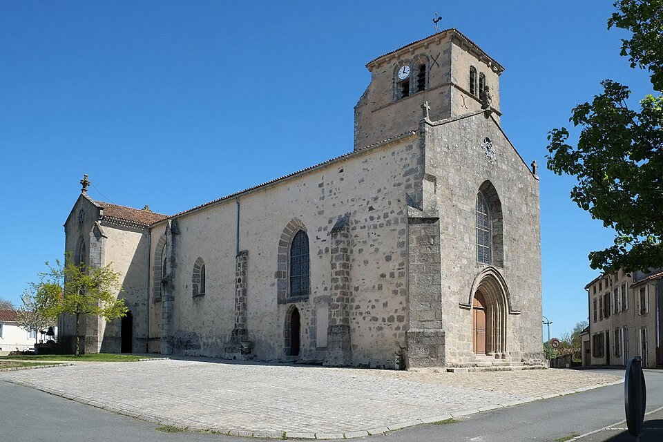 Eglise Saint — Etienne — Largeasse