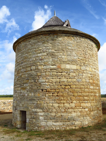 Le Pigeonnier de Mairé — Lévescault