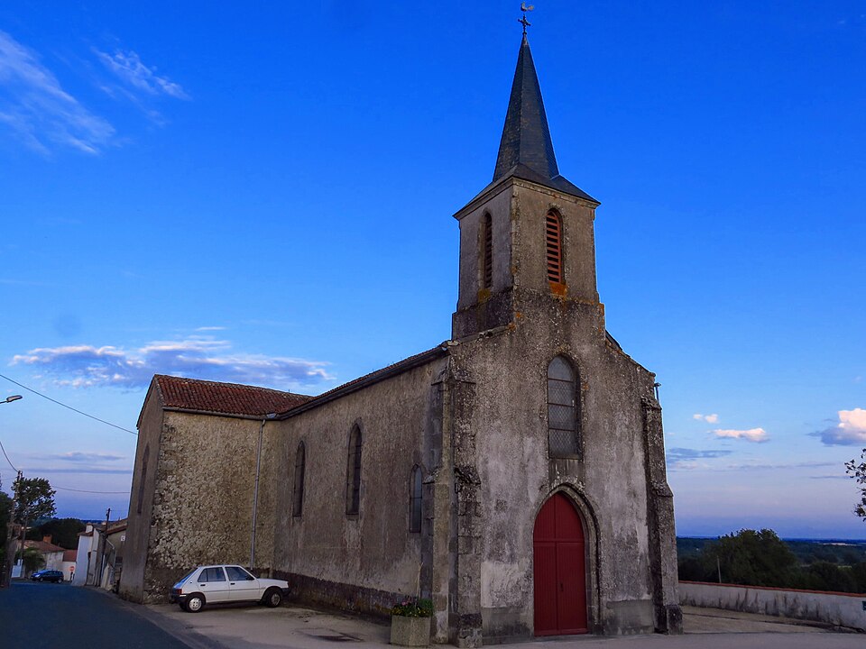 Église Saint — Joseph. Retail