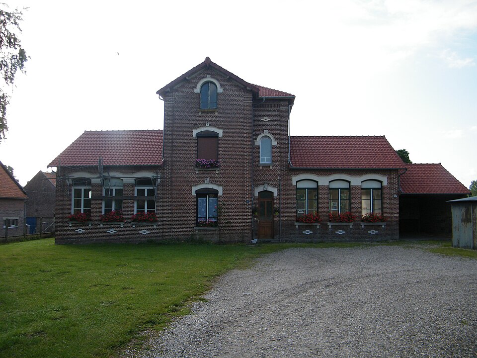 Avelesges, Somme, France (5)