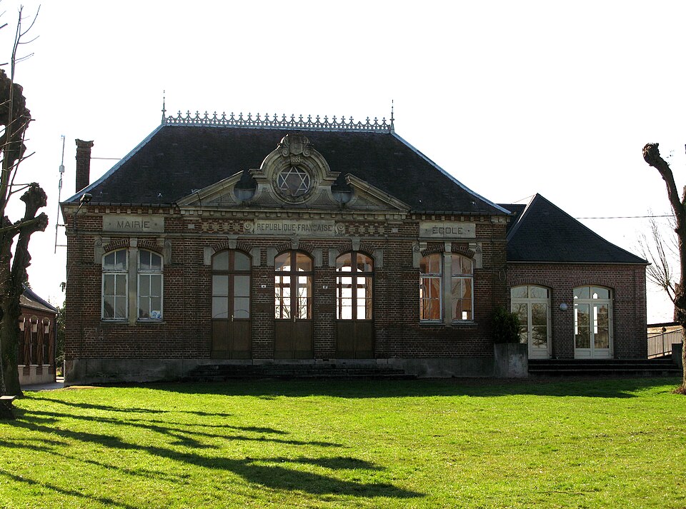 Baizieux mairie 1