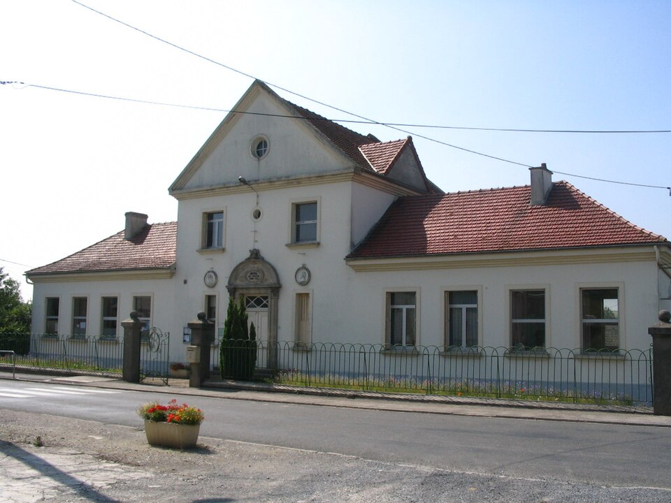 Mairie Bouchavesnes — Bergen