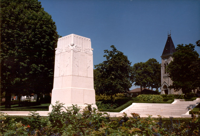 Cantigny ABMC monument
