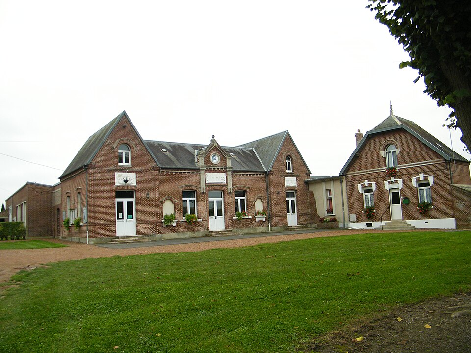 Douilly (Somme) France (4)