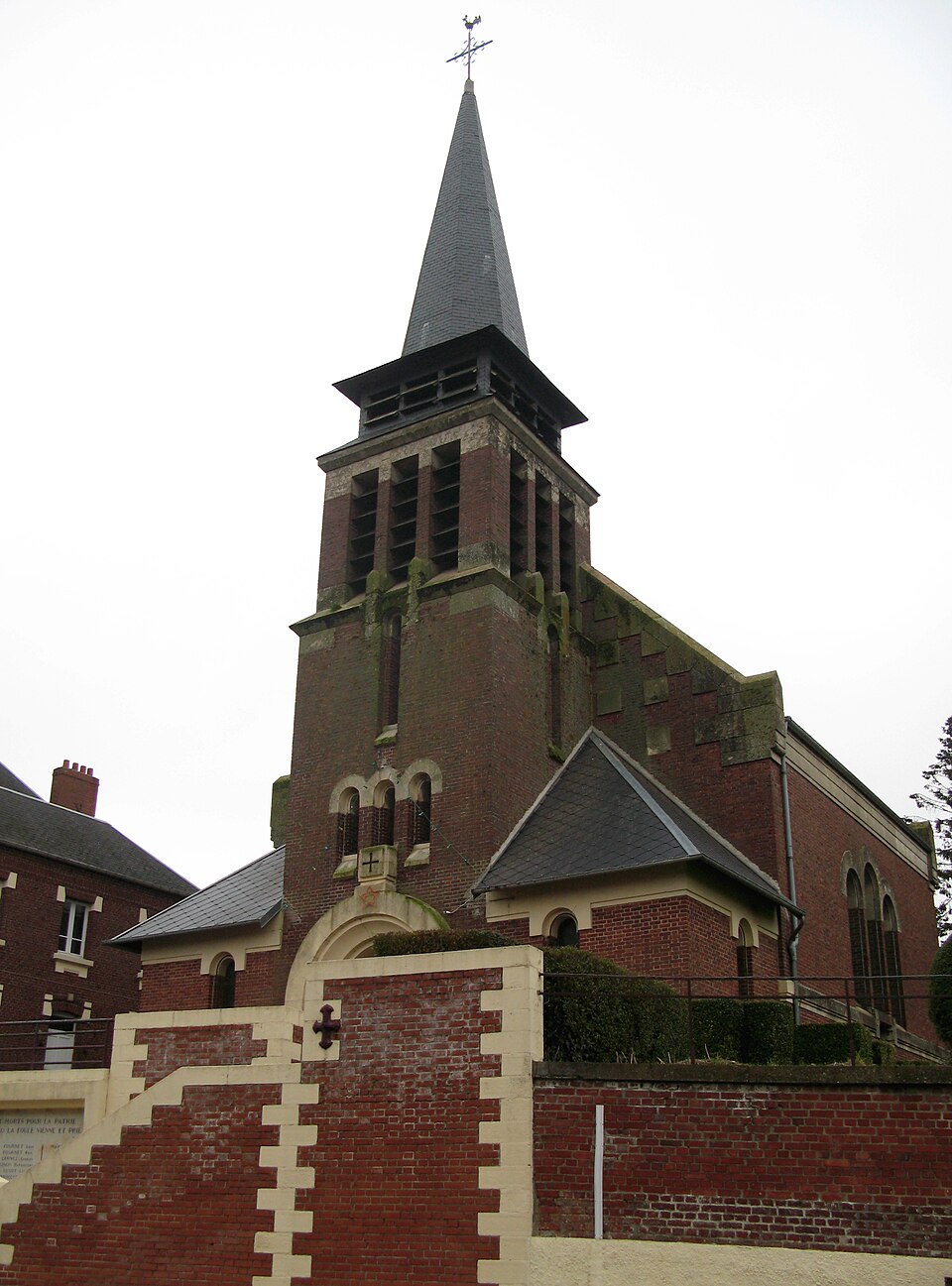 Equancourt église 1