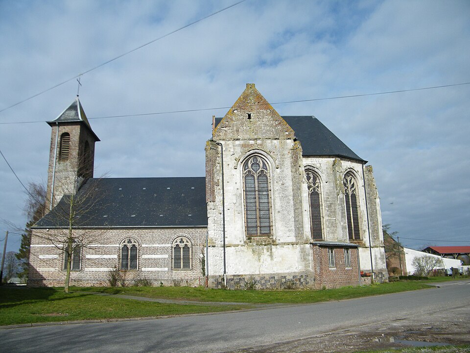 Estrées — lès — Crécy, Somme, France, église
