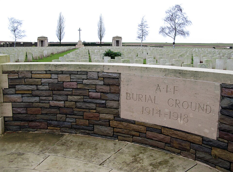 Flers cimetière militaire (A.I.F. Burial Ground) 1
