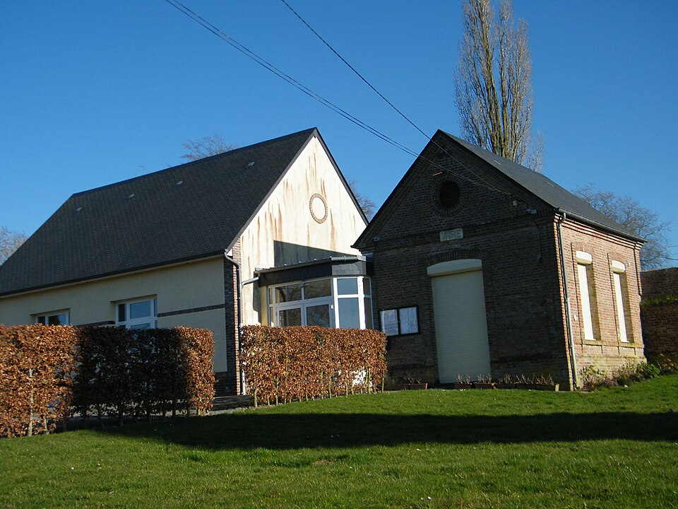 Fresnoy — A. — mairie — salle