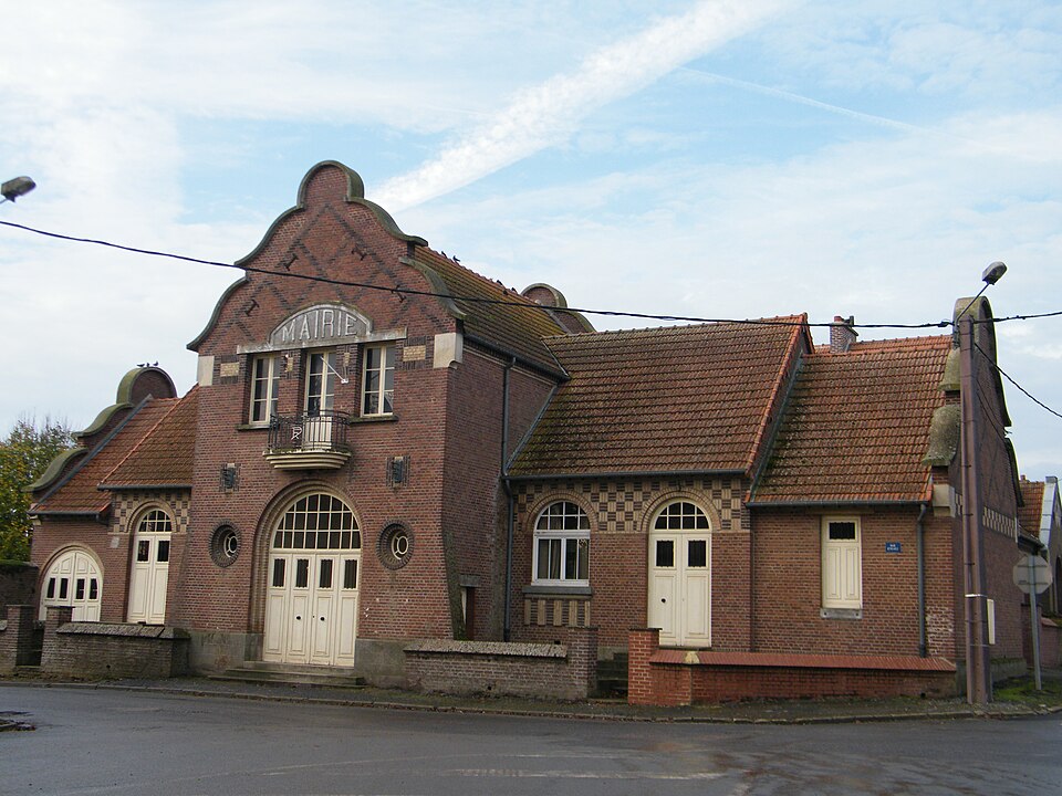Fresnoy — lès — Roye (Somme) France (3)
