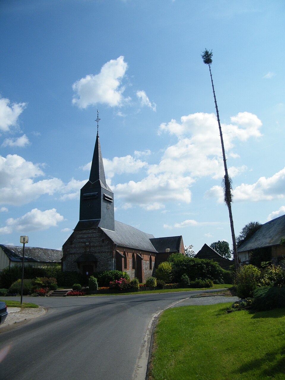 Gauville, Somme, France (8)