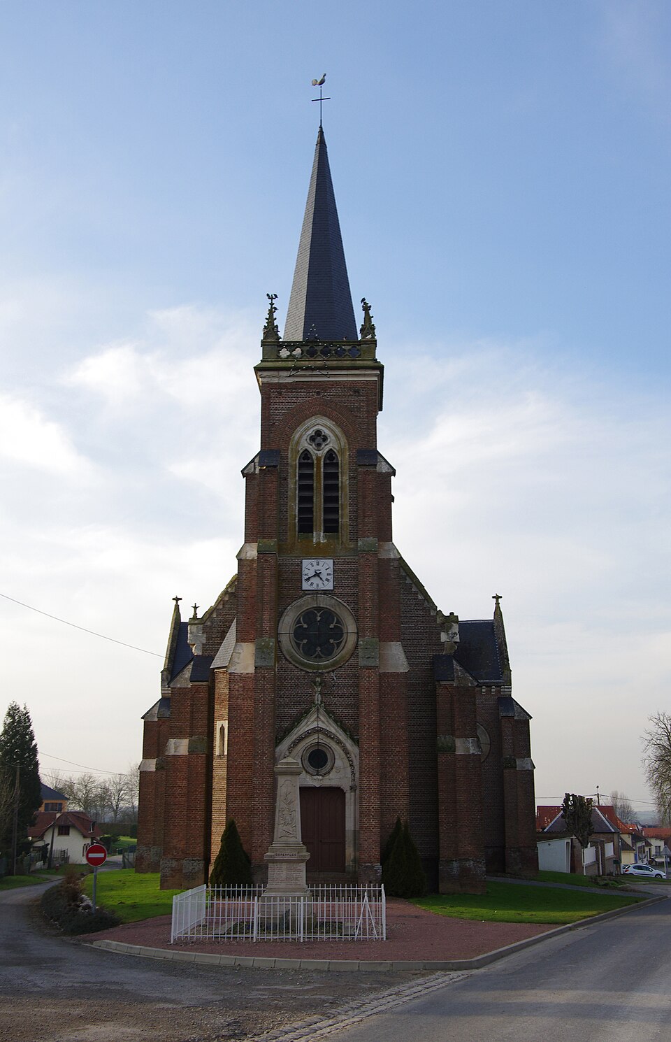 Gorenflos église et monument — aux — morts 1 •K5•1456