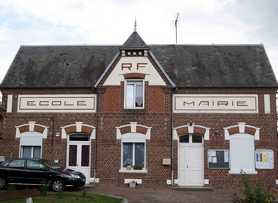 Maucourt mairie 1