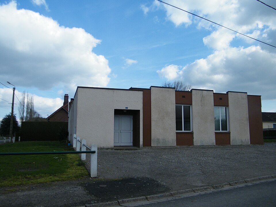 Neuville au Bois (2)