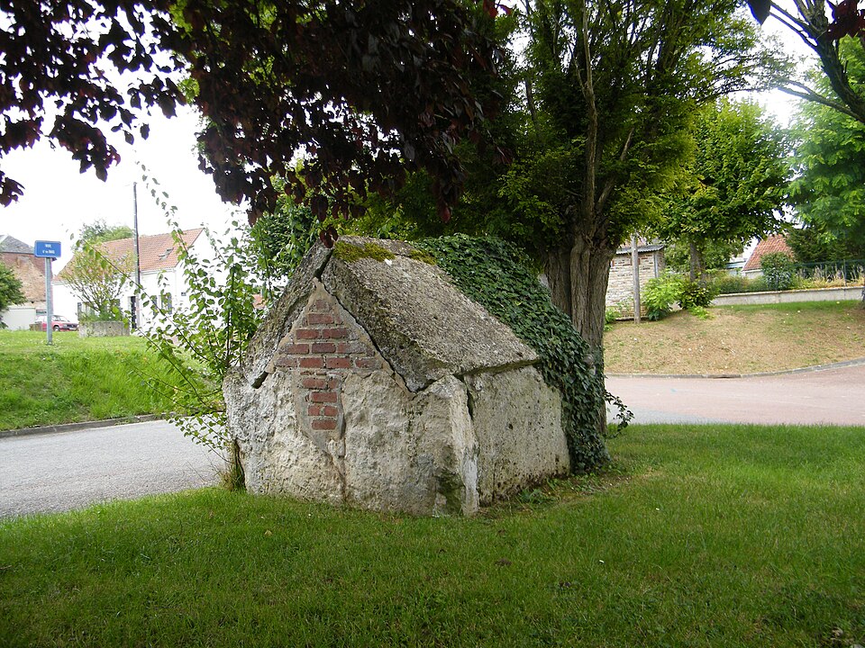 Saint — Aubin — Montenoy, Somme, France (2)