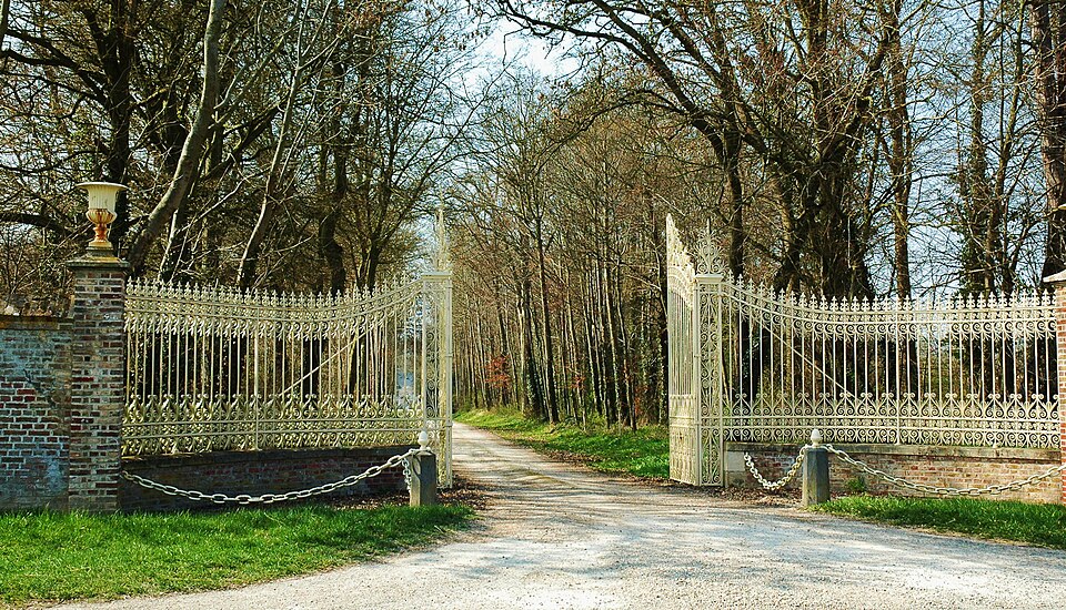 Tailly château 1