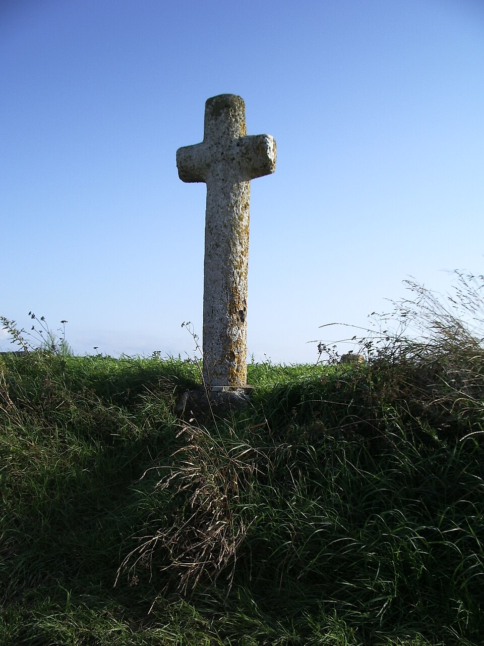 Woignarue, Fr — 80, croix de tuf