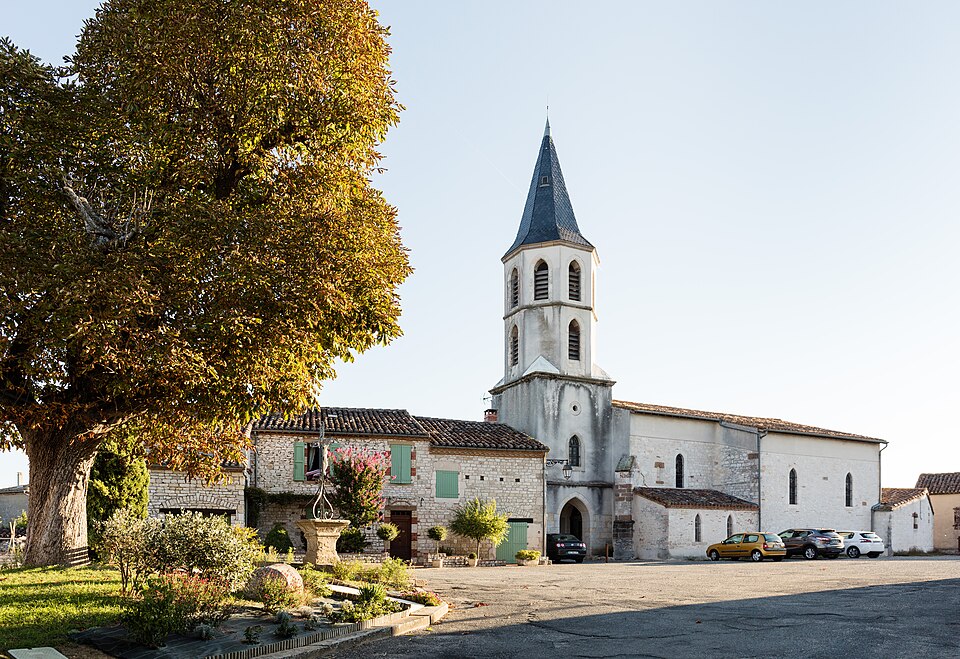 Place — Saint — Sernin — les — Mailhoc