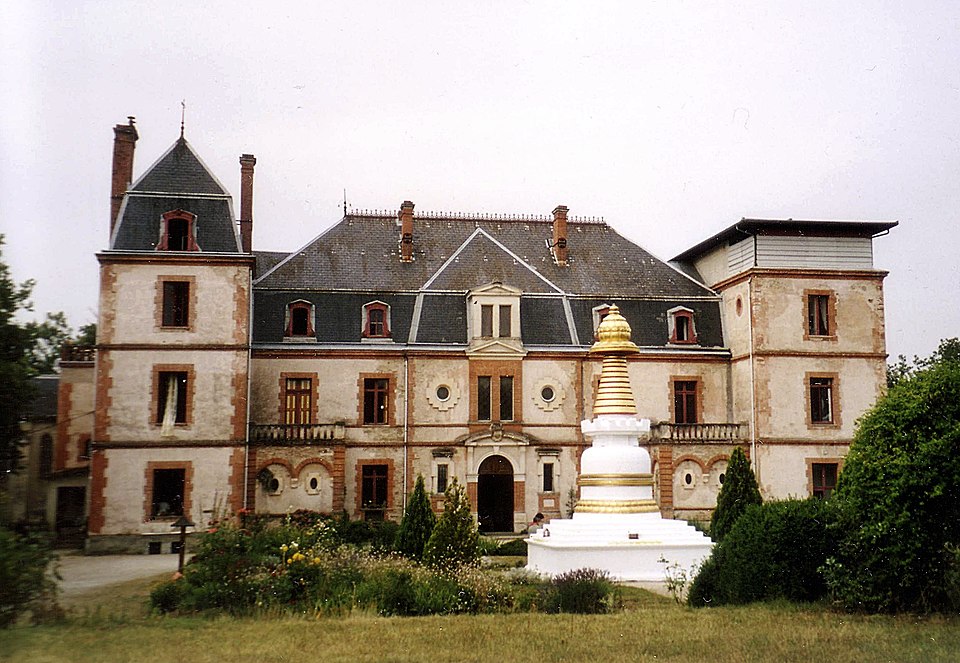 Chateau stoupa