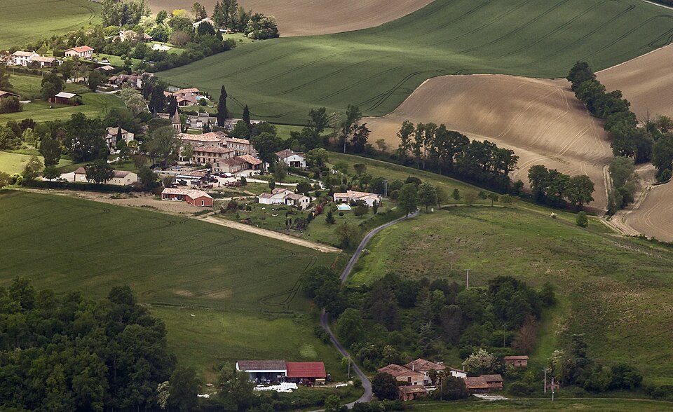 Pugnères, Commune de Teulat