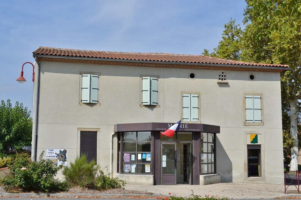 127 Vénès (81440)