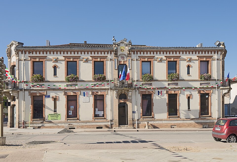 Labastide — Saint — Pierre — La Mairie