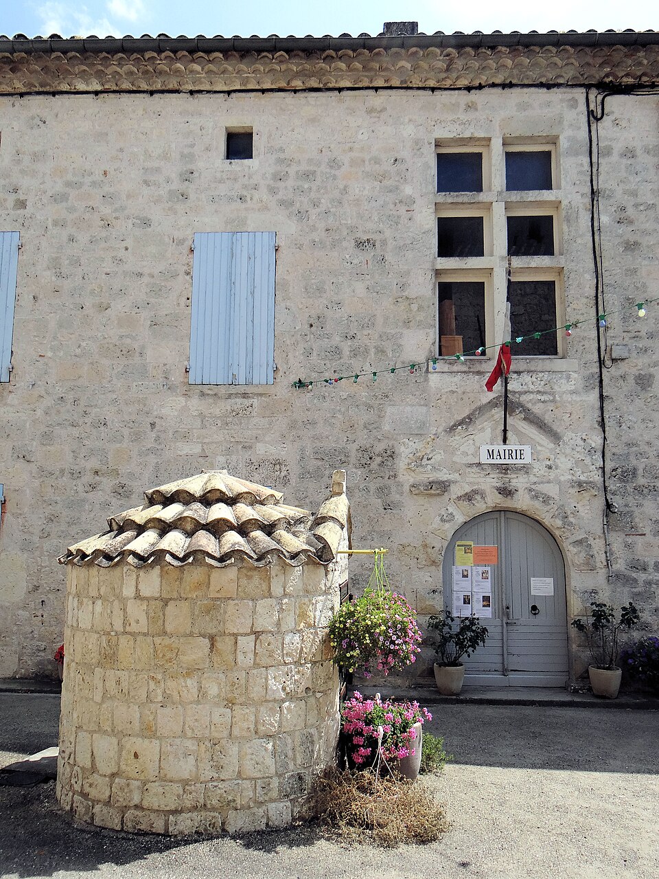 Lacour (Tarn — et — Garonne) — Mairie — 1