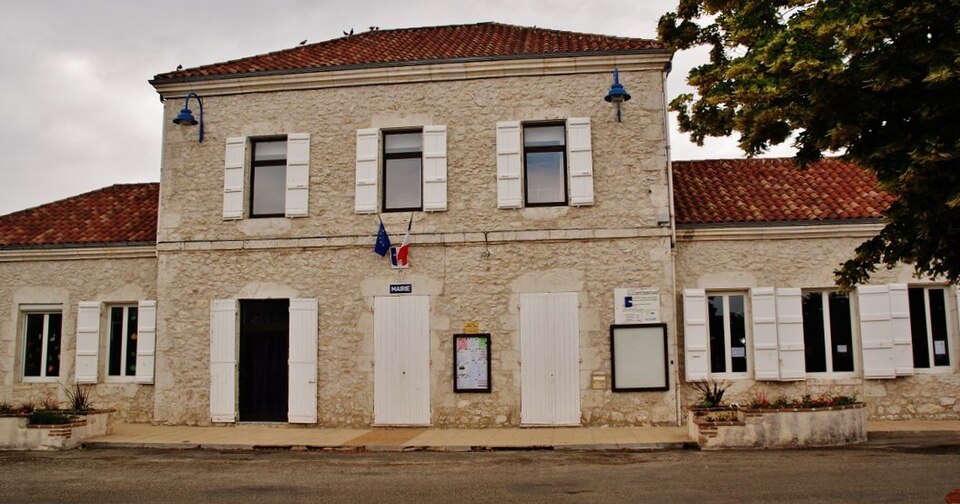 027 Miramont — de — Quercy ( 82190 )