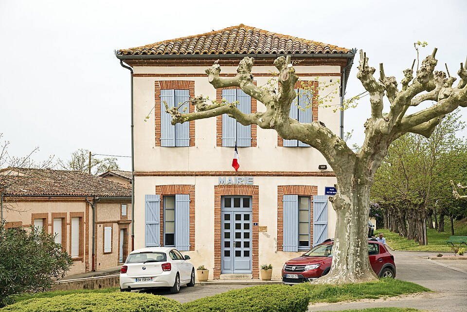 Monbéqui Mairie