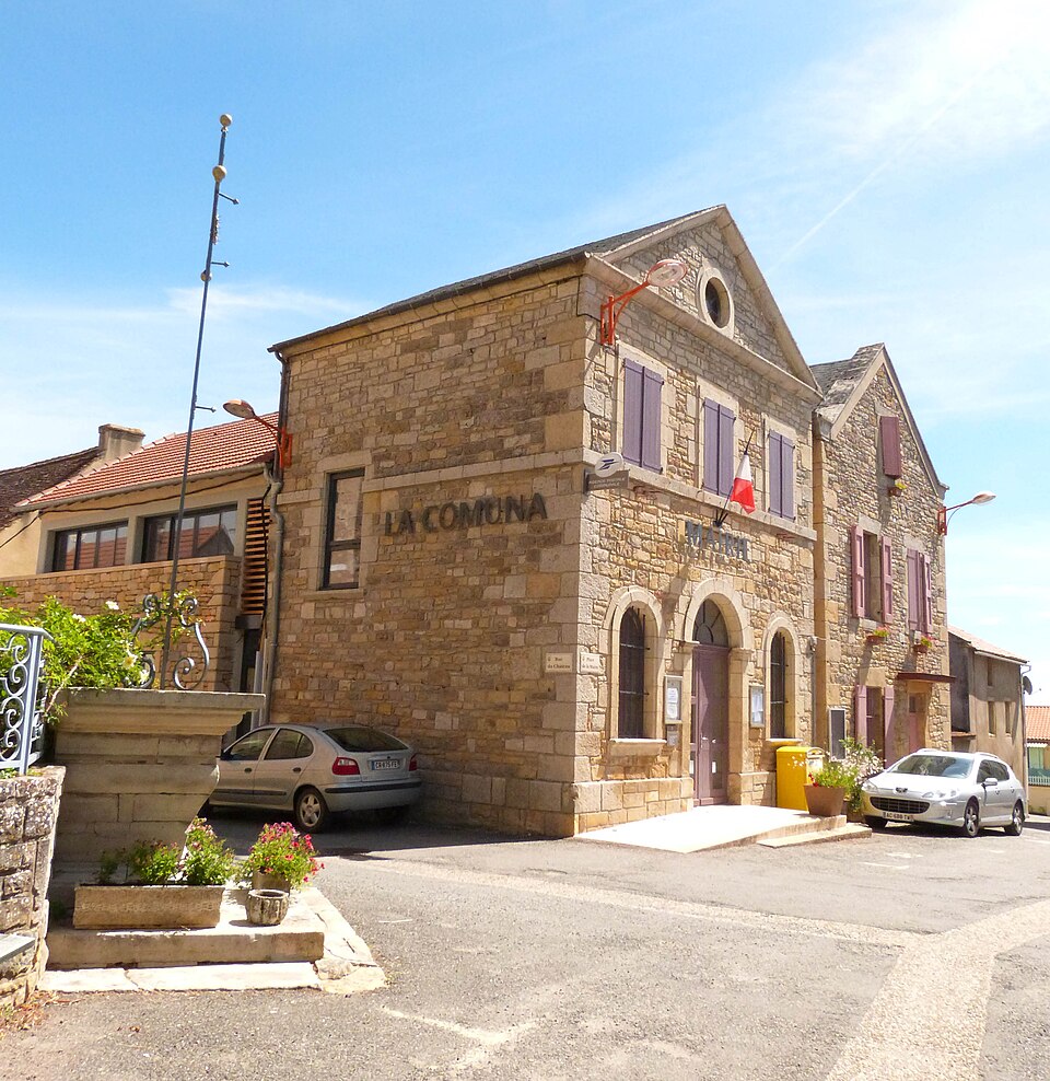 Puylagarde 01 mairie