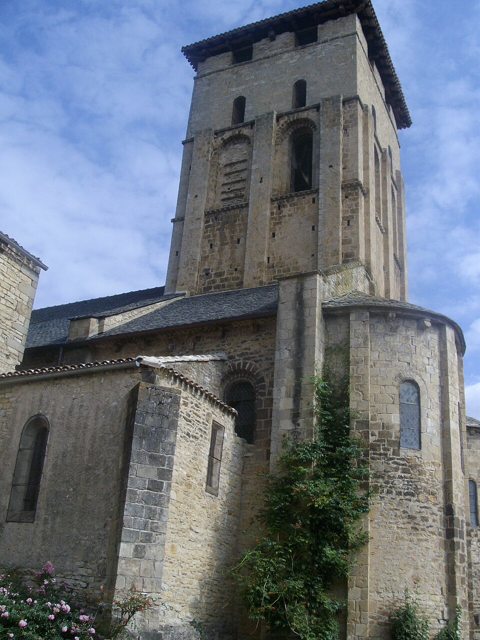 Saint — Pierre de Varen008