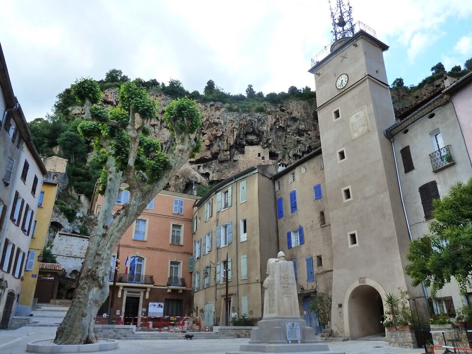 Cotignac centre