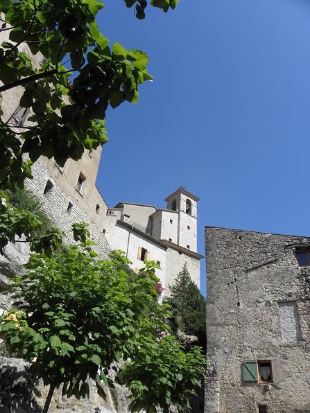 Figanières (village perché et église)