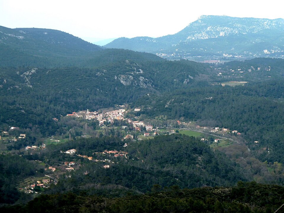 Méounes — lès — Montrieux