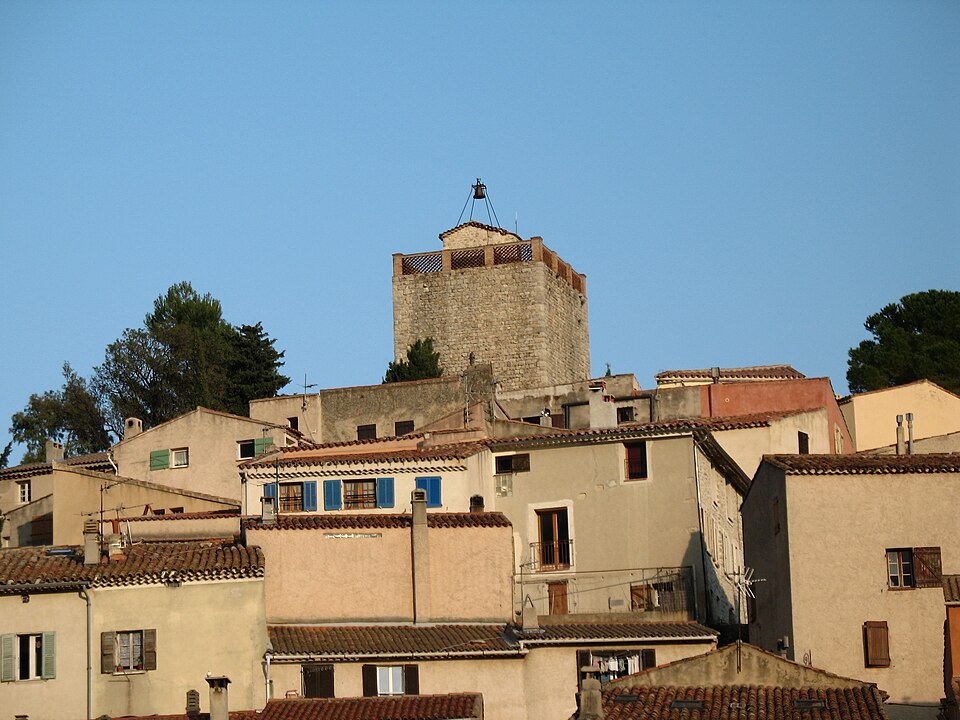 Le Revest Les Eaux Village Tower (general view) 5867