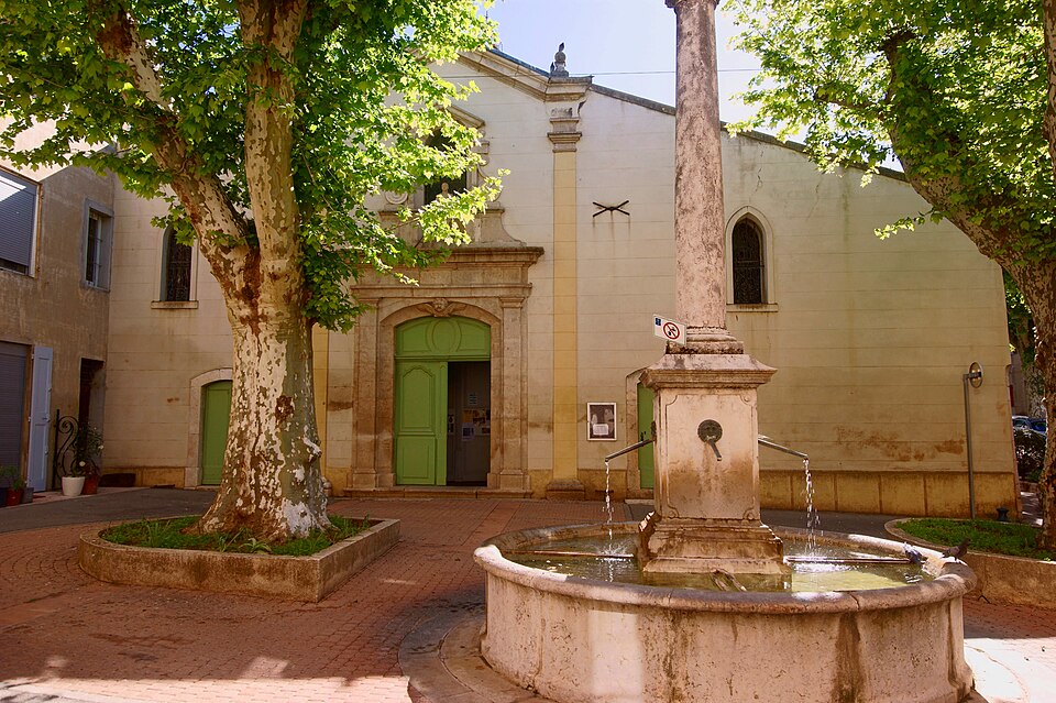 Saint — Zacharie Place Église