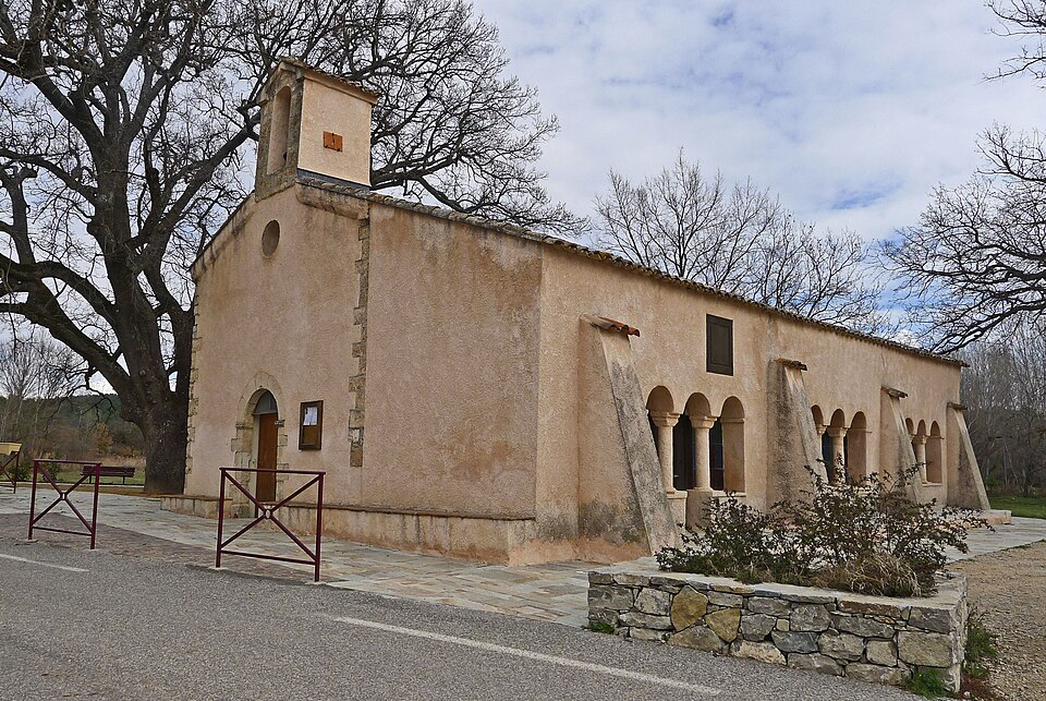 L'église de Saint — Antonin — du — Var